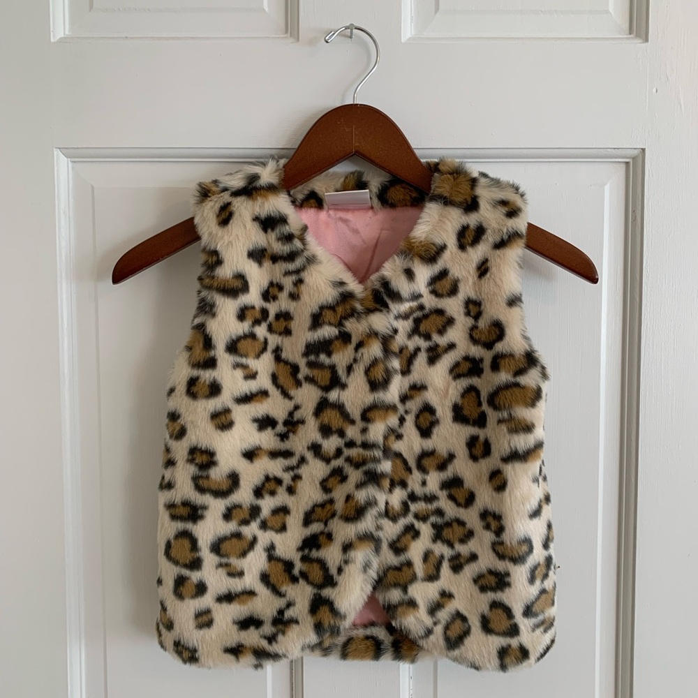 Hanna Andersson | 110/5 (girls) Faux Fur Animal Print Vest